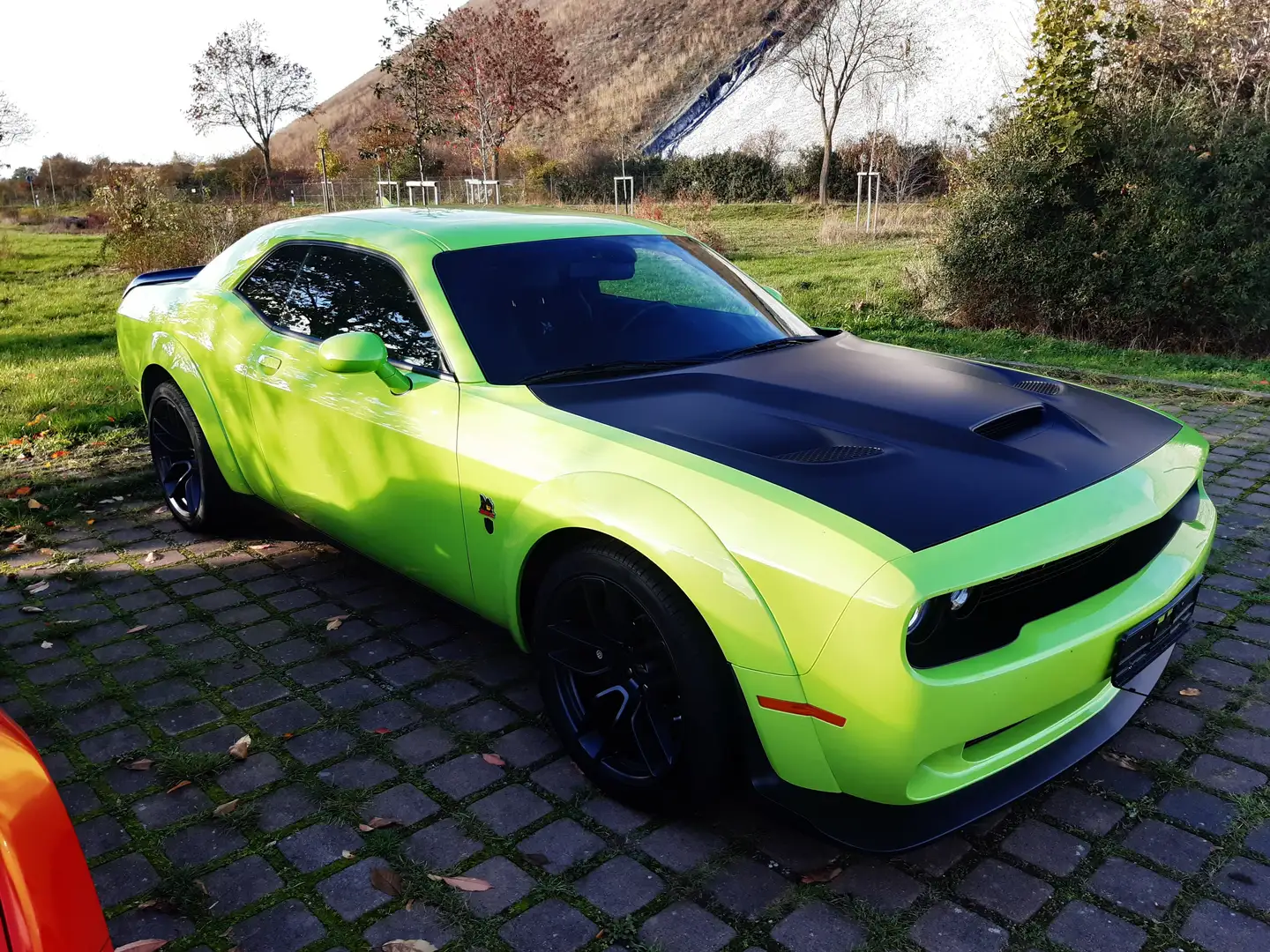 Dodge Challenger R/T Scat Pack Wide Body Verde - 1