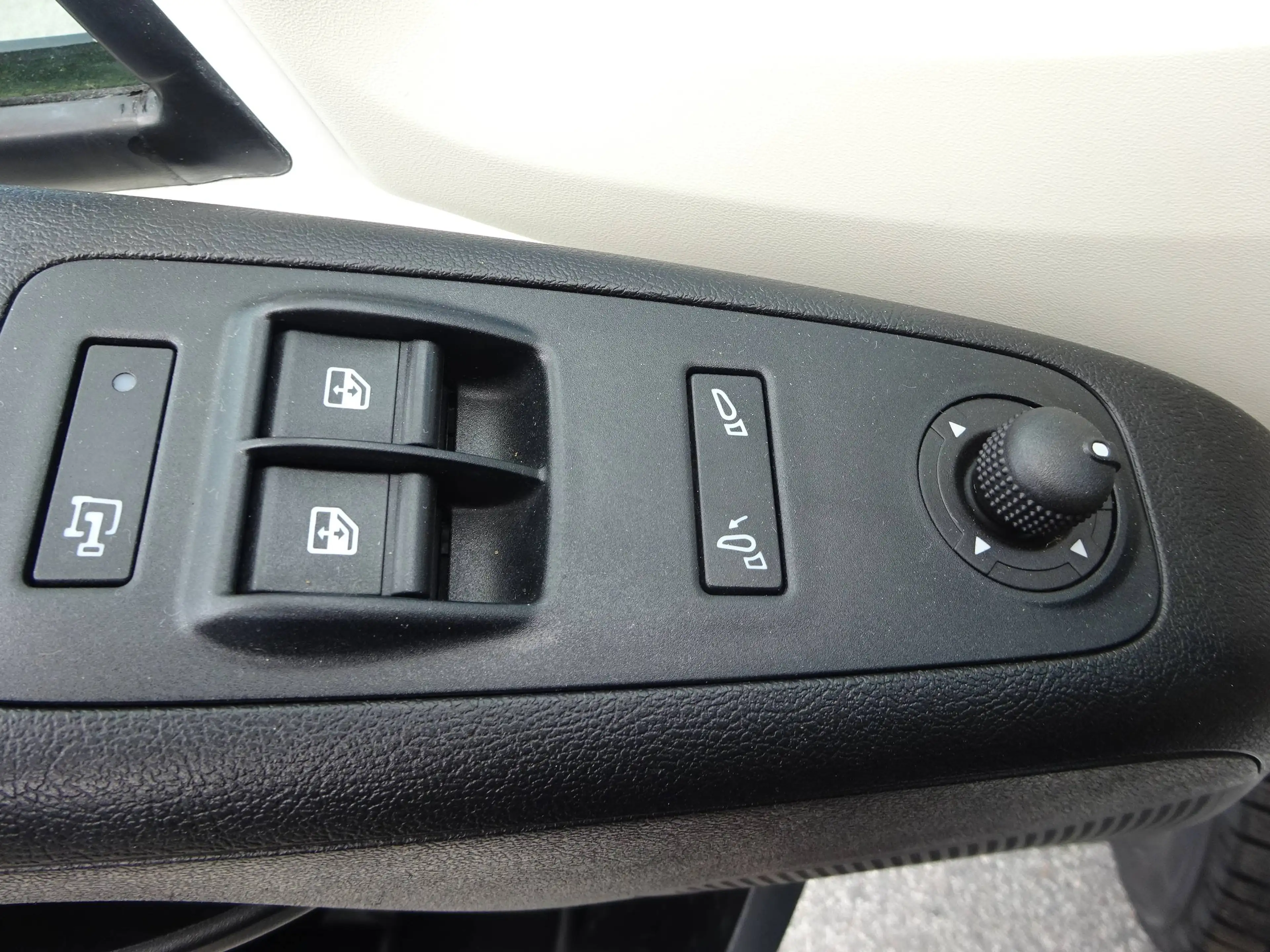Peugeot Boxer 330 L2H1 Pro BlueHDi 120 Stop Klima 1HD TÜV KD NEU — photo 17