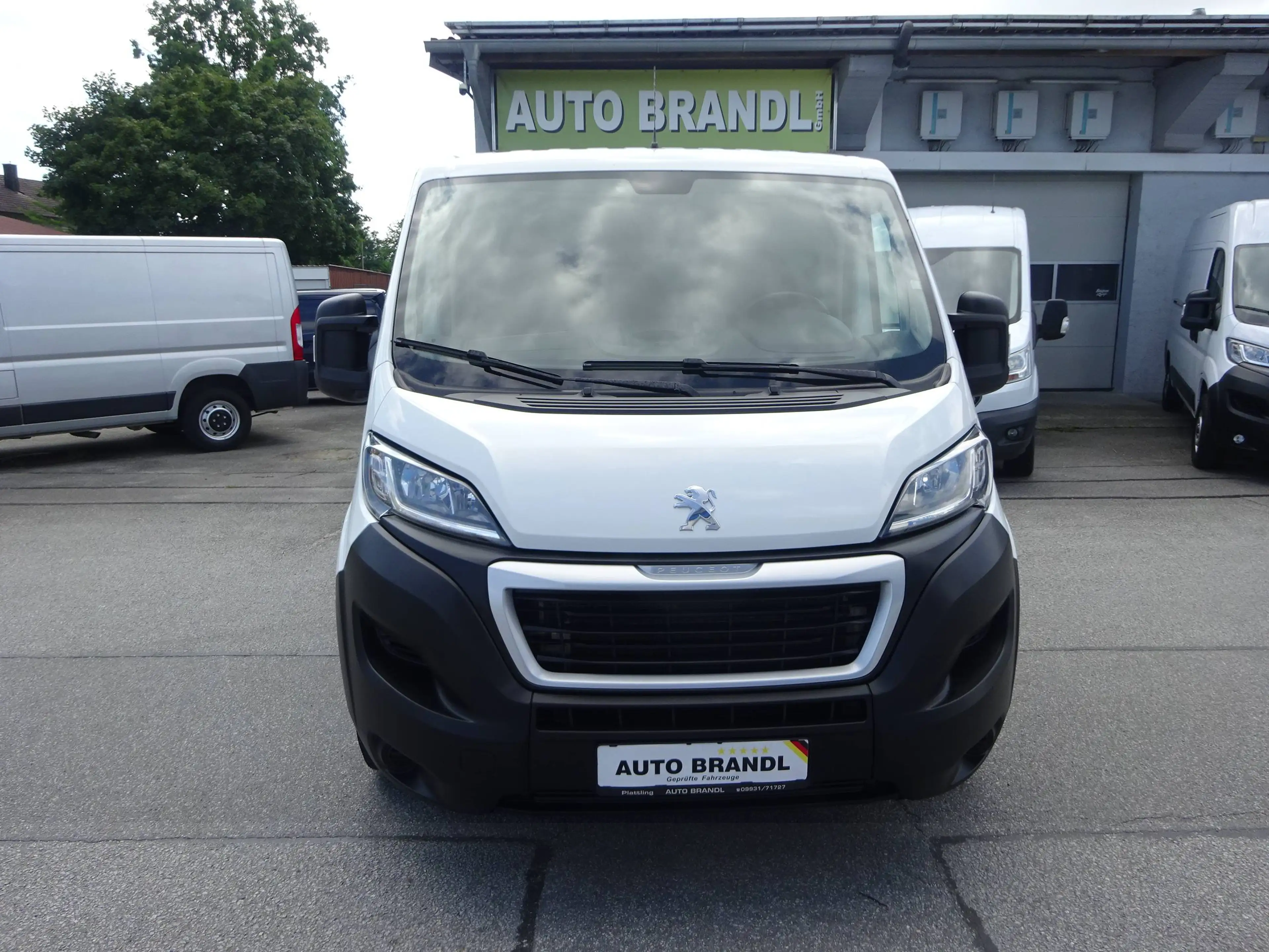 Peugeot Boxer 330 L2H1 Pro BlueHDi 120 Stop Klima 1HD TÜV KD NEU — photo 8