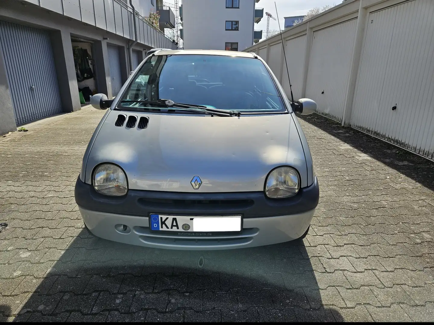 Renault Twingo 1.2 Authentique Silber - 1