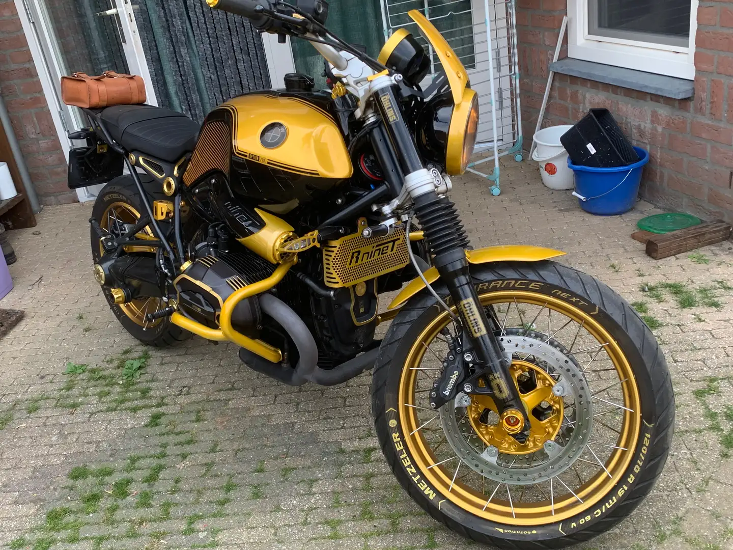 BMW R nineT Scrambler full option 719 Oro - 2