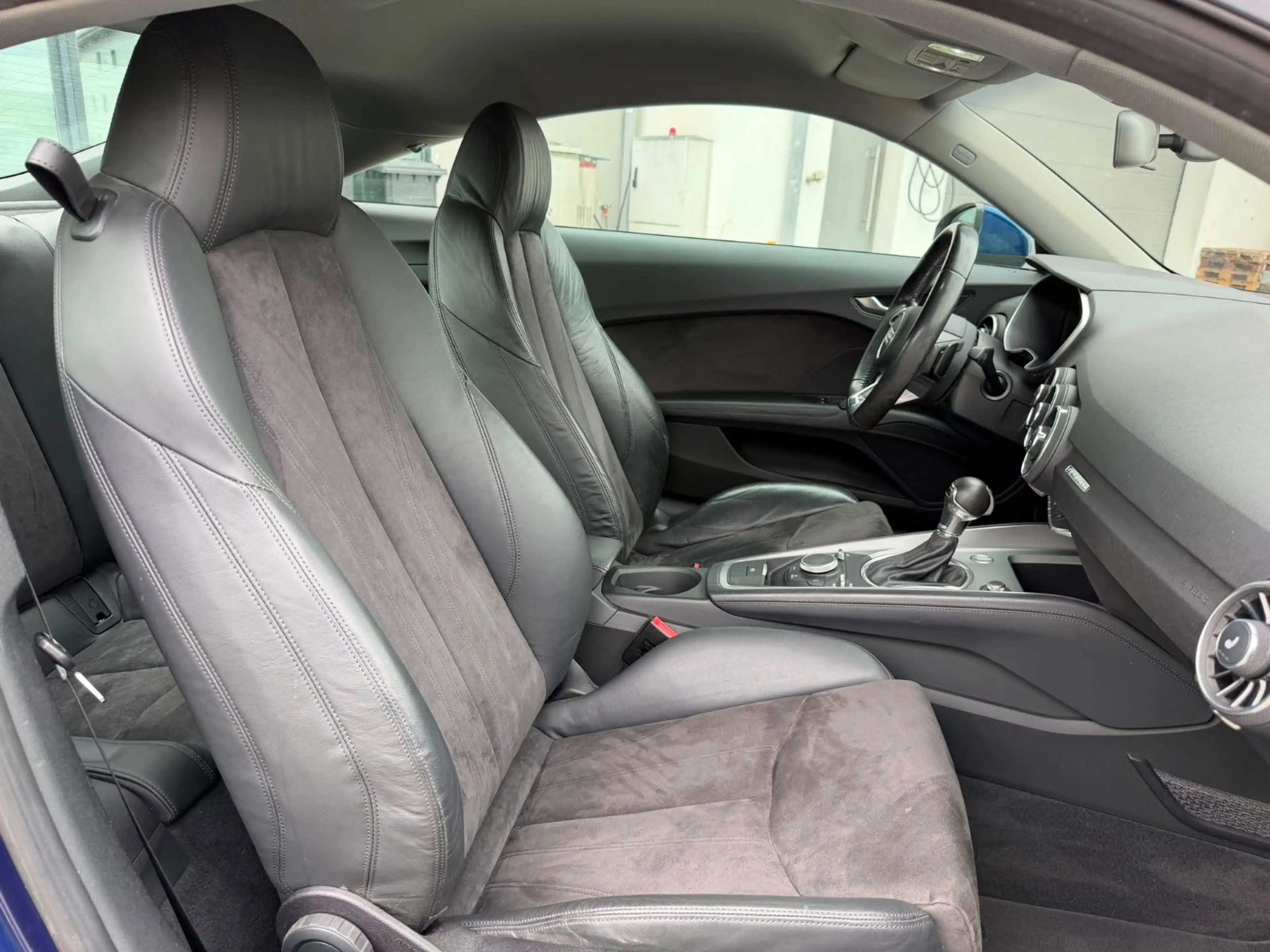 Audi TT Coupe 2.0 TFSI quattro Virtual Leder Xenon — photo 10