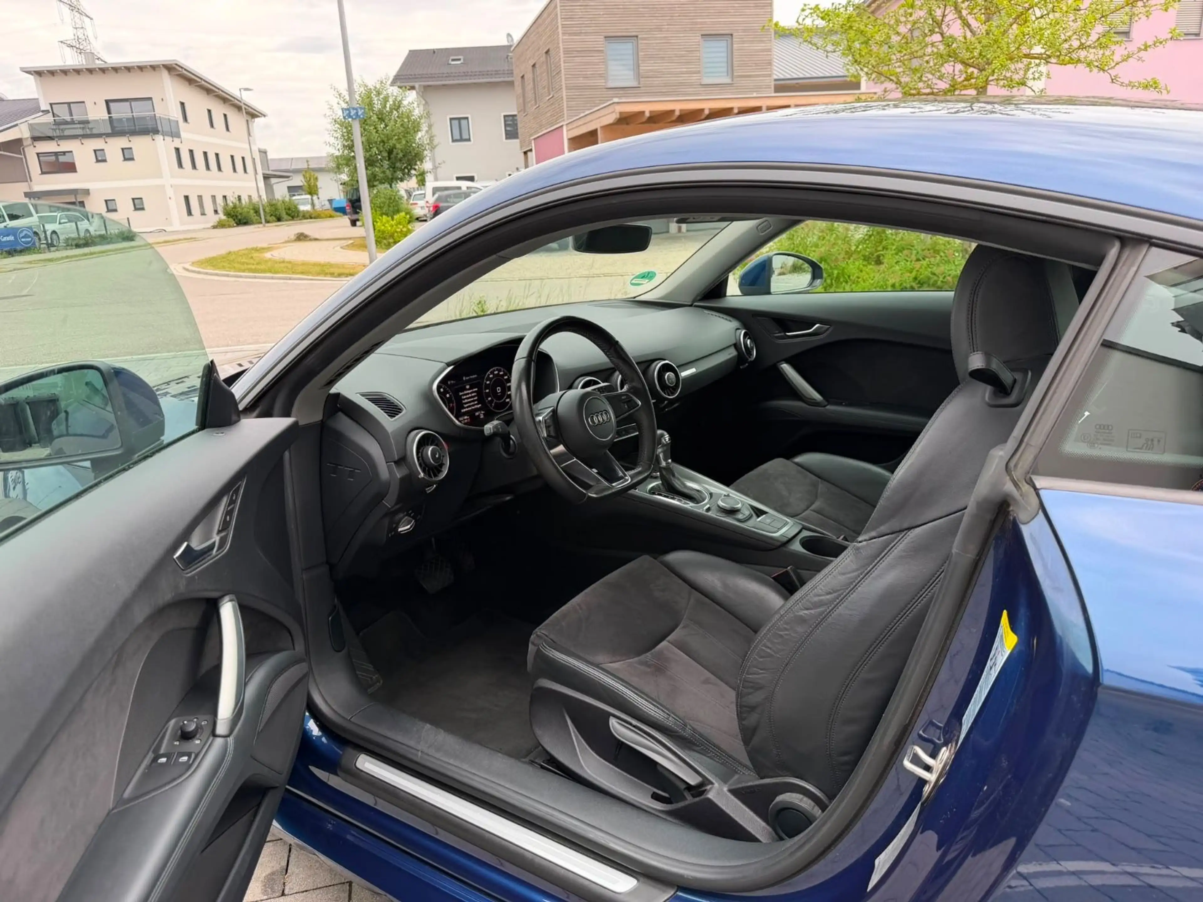 Audi TT Coupe 2.0 TFSI quattro Virtual Leder Xenon — photo 9