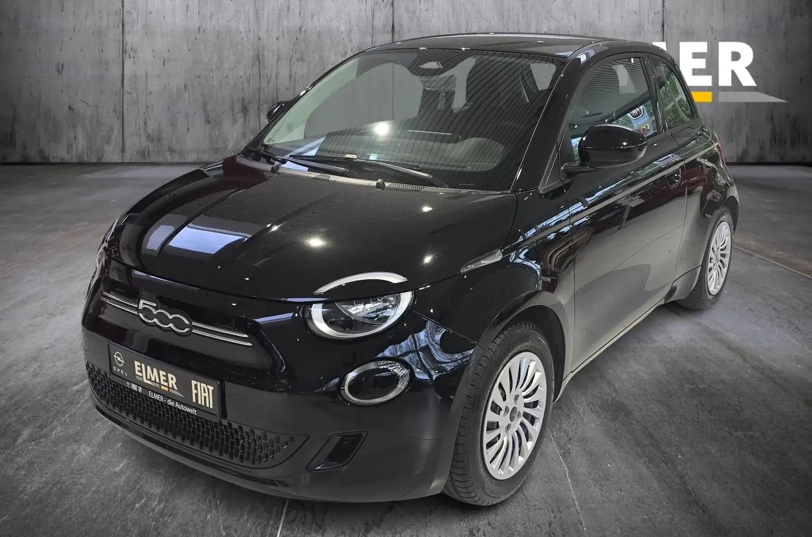 Fiat 500e 500 e - 42kWh - AutoAndroid/Apple CarPlay Schwarz - 1