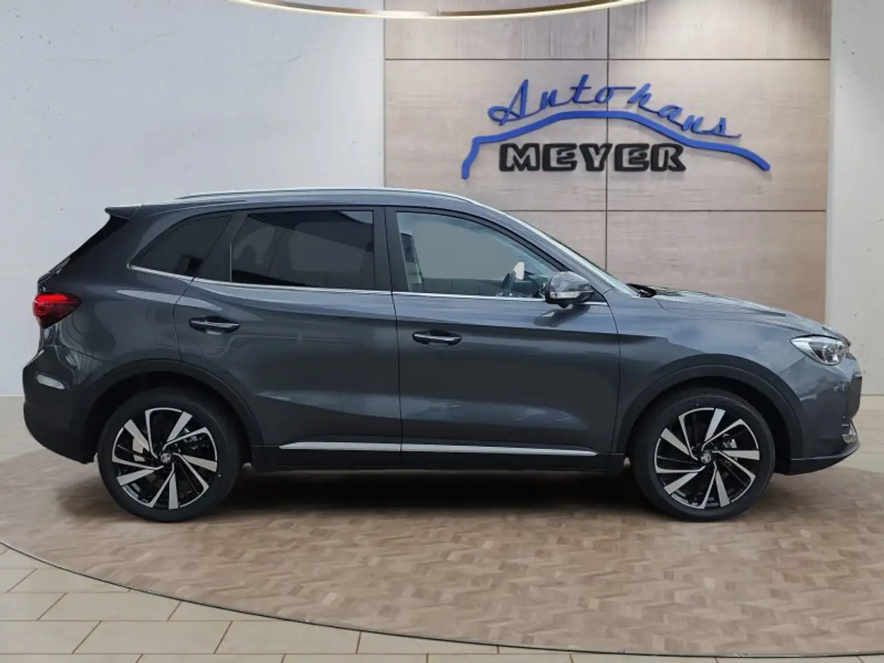 MG ZS Luxury 1,5 Hybrid+ 197PS Pano/18*Alu/LED/Navi/Lede, миниатюра 6