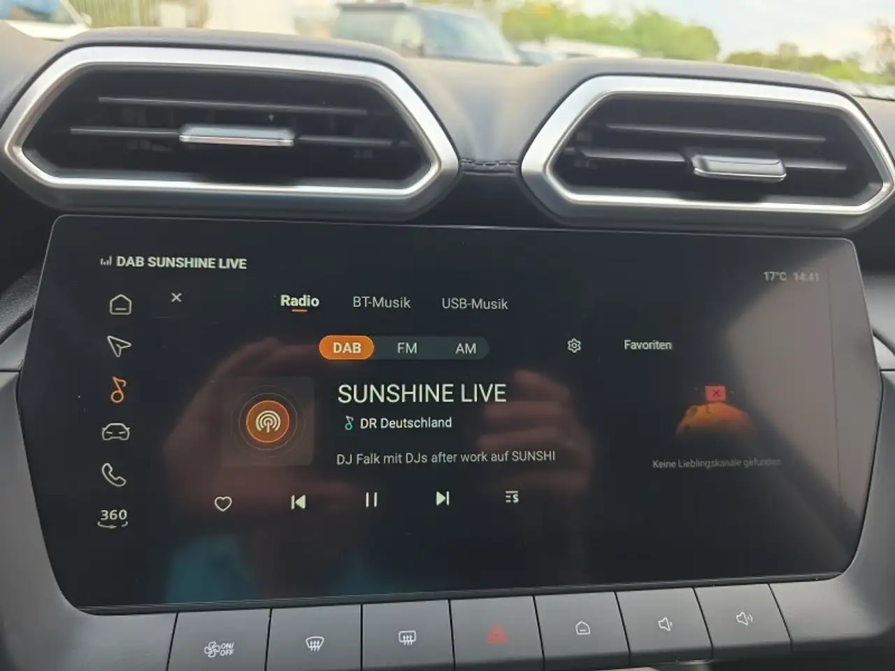MG ZS Luxury 1,5 Hybrid+ 197PS Pano/18*Alu/LED/Navi/Lede, миниатюра 28