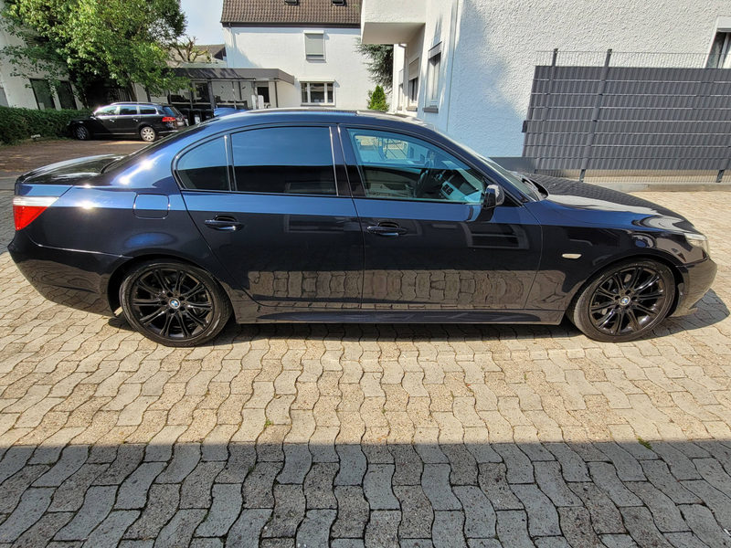 BMW 530 530 d xDrive/ M-Sportpaket/ Automatik/ Leder/ Xenon/ 18 Zoll — photo 8