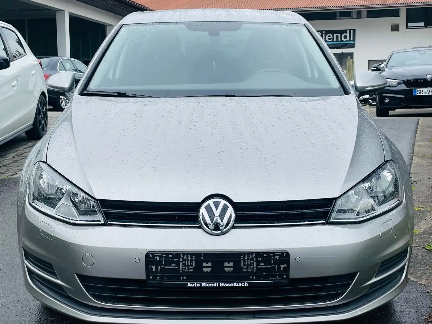 Volkswagen Golf VII Lim. Trendline BMT Argent - 2