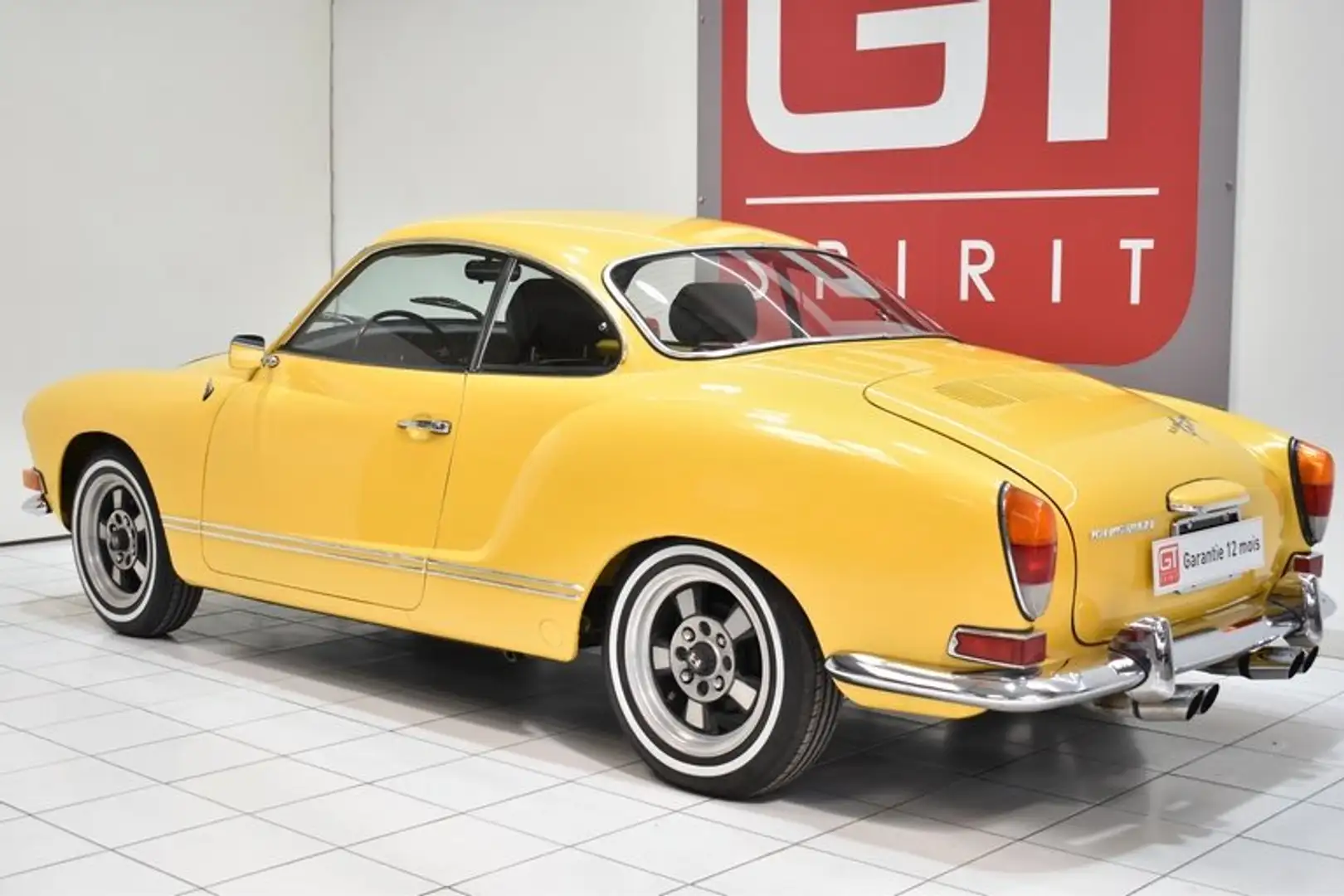 Volkswagen Karmann Ghia Galben - 2