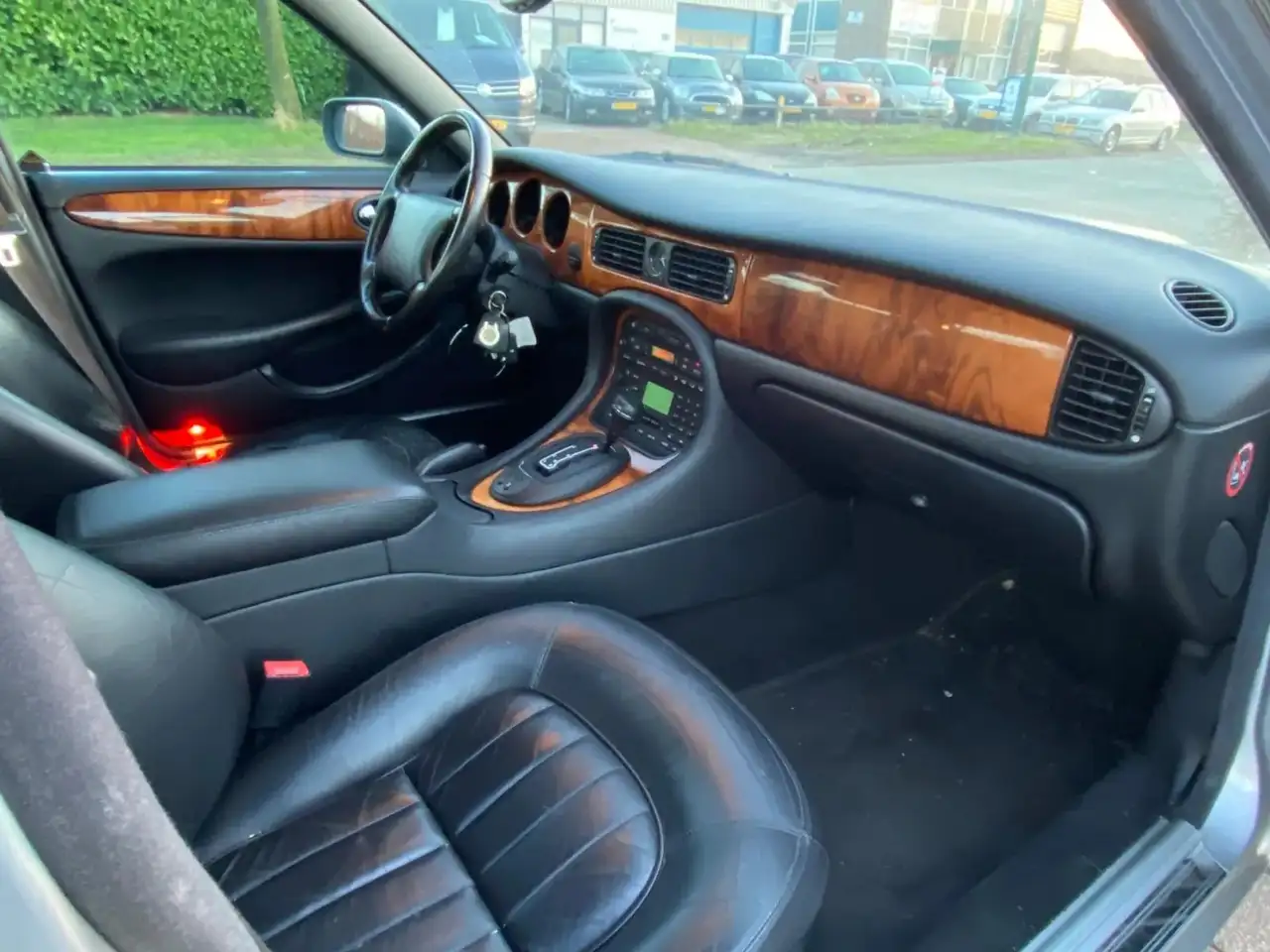 Jaguar XJ 3.2 V8 Executive -Youngtimer- KLASSE AUTO ** APK 4, foto 9