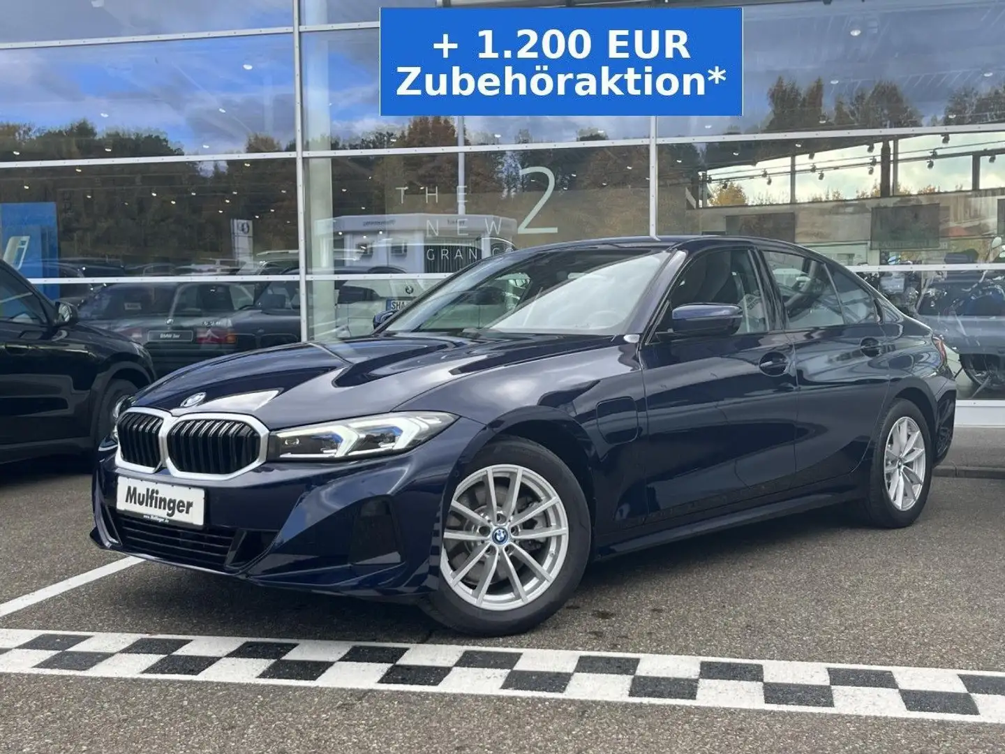 BMW 330 e HUD LivePr. Leas ab 389,- brutto 0,-Anz Driv/ Blau - 2