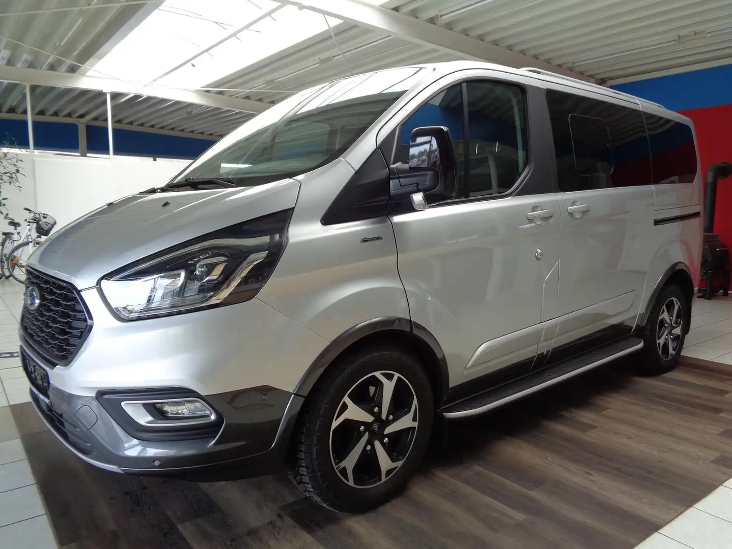 Ford Tourneo Custom L1 Active Aut.Xen.Nav.ACC.8 Sitze Silber - 2