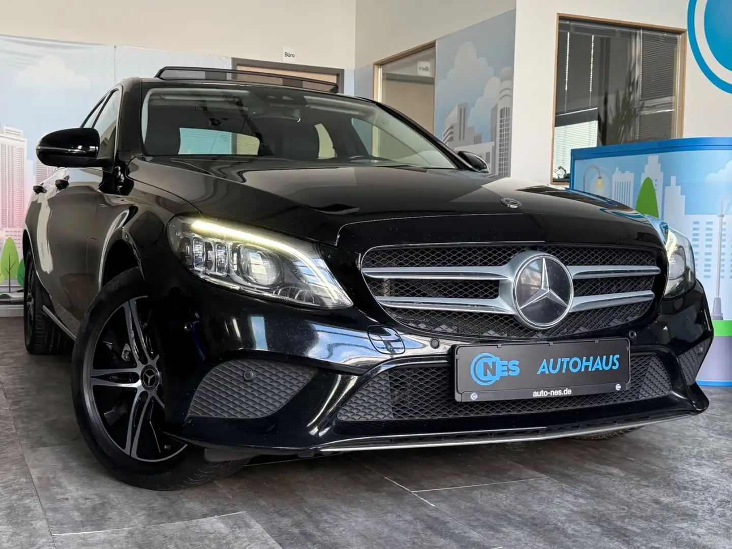 Mercedes-Benz C 200 4MATIC*9G*ACC*T-LEDER*AVANTGARDE*PANORAMA* Noir - 2