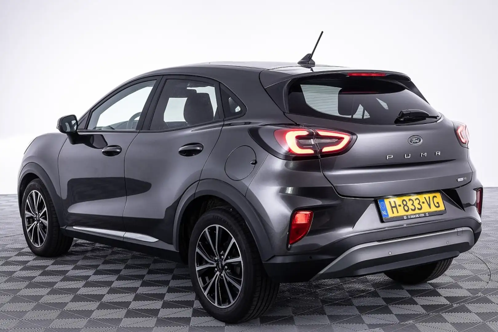 Ford Puma 1.0 EcoBoost Hybrid Titanium ✅ 1e Eigenaar Grijs - 2