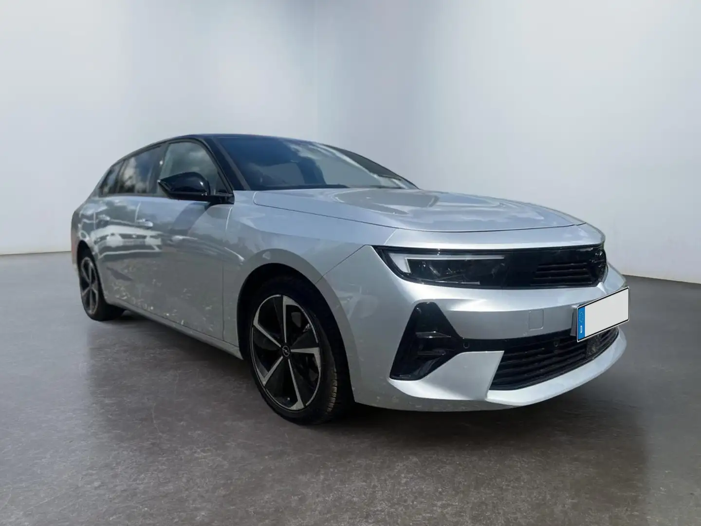 Opel Astra Sports Tourer L 1.2 GS Automatik Garantie Navi ... Grau - 2