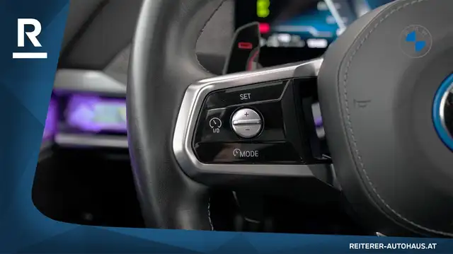 BMW 760 M760e xDrive *M-Sportpaket Pro *Integral-Aktivlenkung Ansicht 18