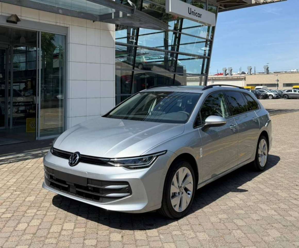 Volkswagen Golf Variant EDITION PLUS 2.0 DIESEL 115 CV MANUALE | PRONTA CONSEGNA