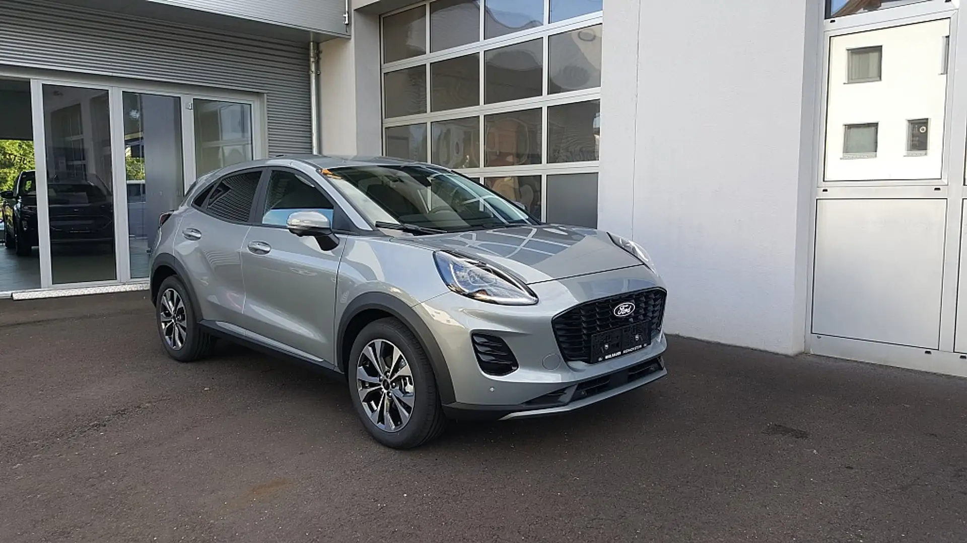 Ford Puma 1,0 EcoBoost Hybrid Titanium Grau - 1