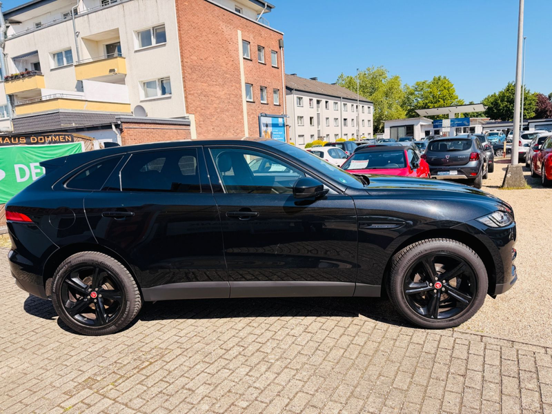 Jaguar F-Pace F-PACE Prestige AWD aus 2 Hand+Tüv NEU — photo 14