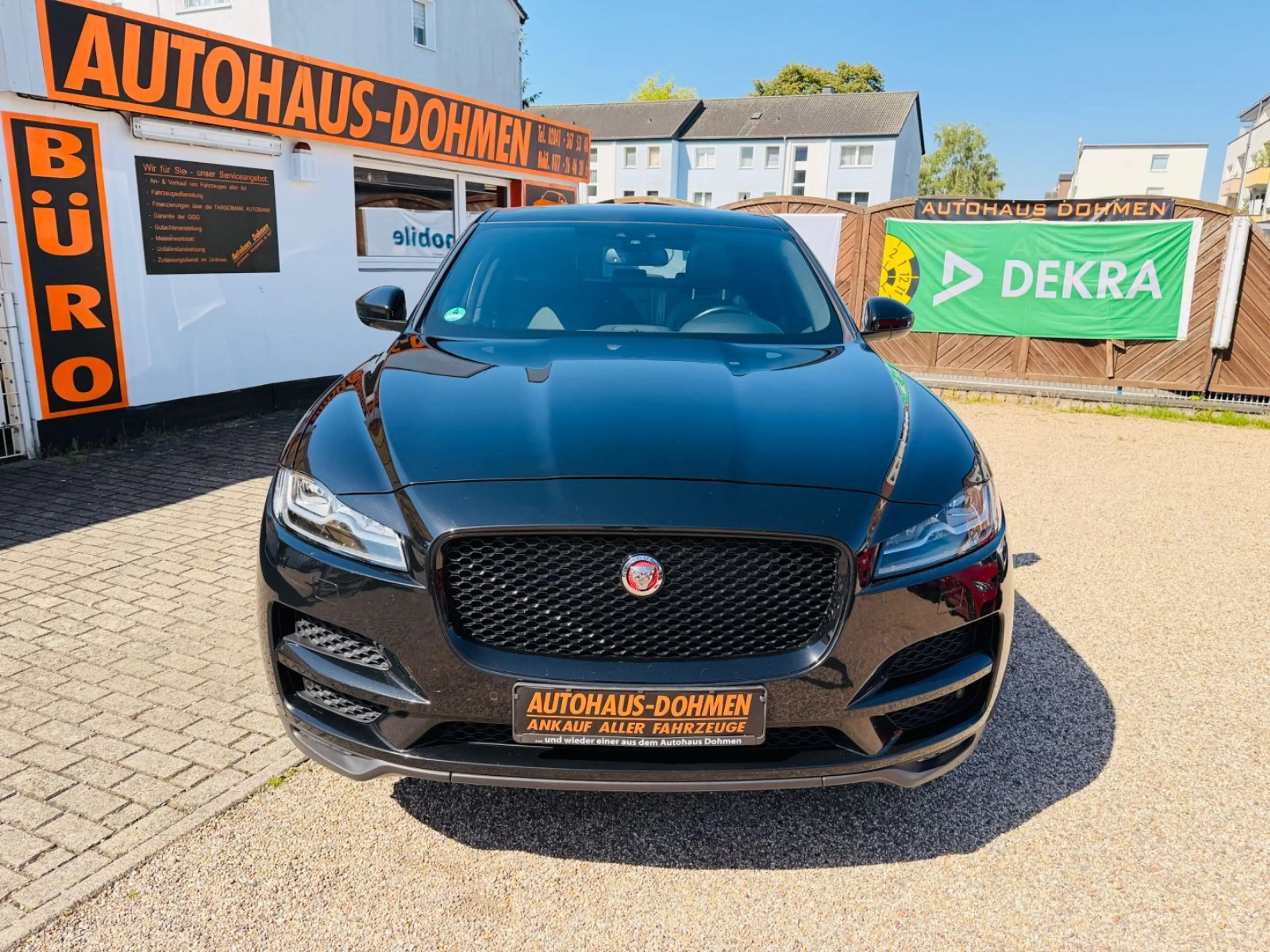 Jaguar F-Pace F-PACE Prestige AWD aus 2 Hand+Tüv NEU — photo 2