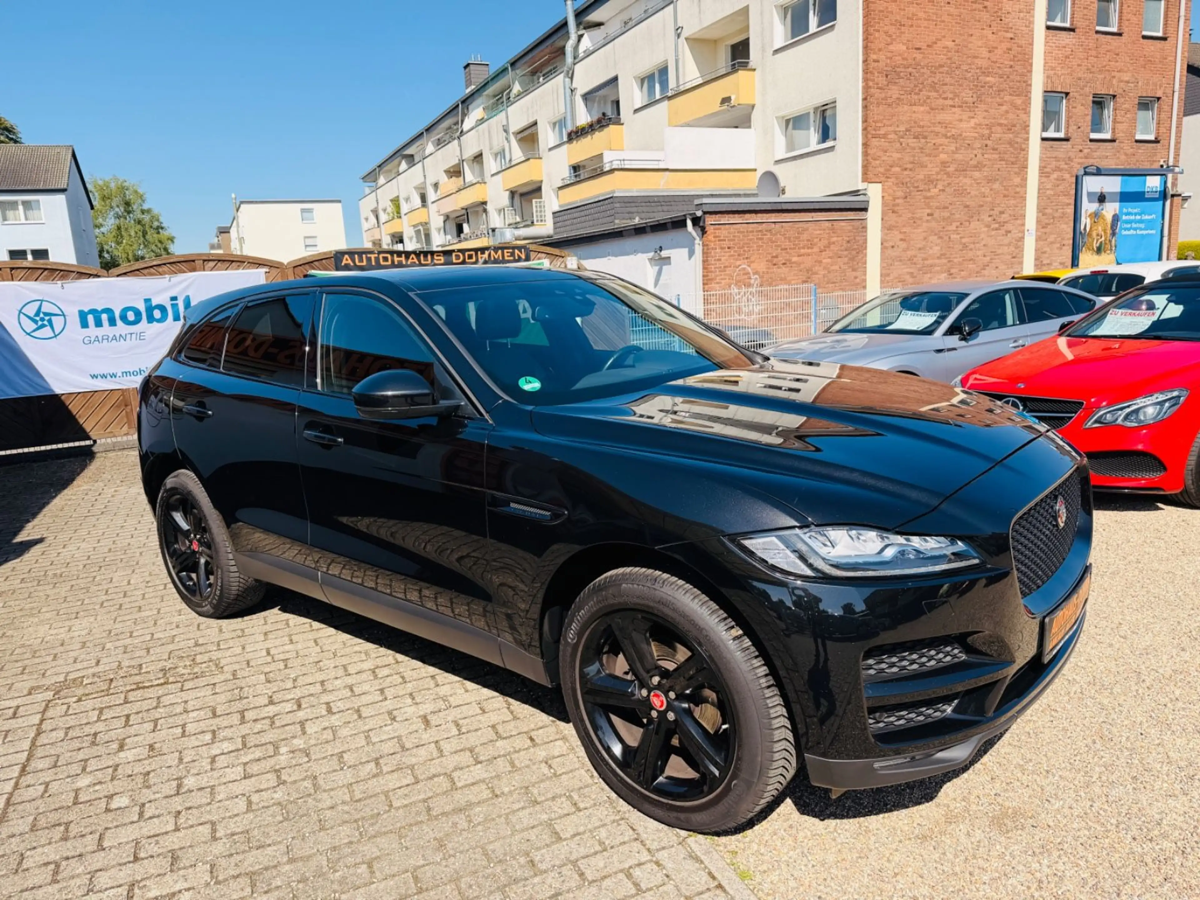 Jaguar F-Pace F-PACE Prestige AWD aus 2 Hand+Tüv NEU — photo 11