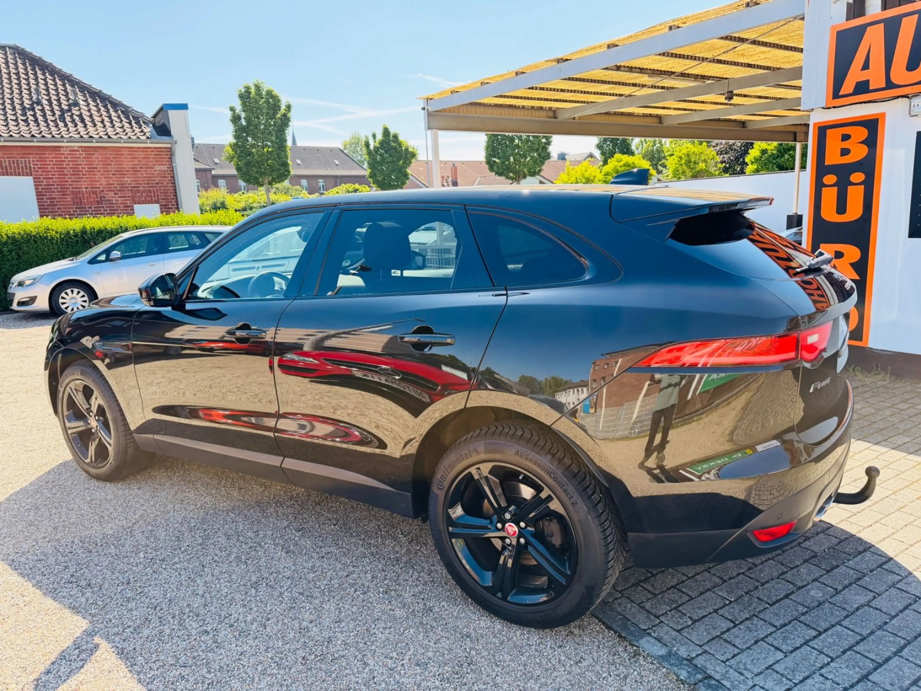 Jaguar F-Pace F-PACE Prestige AWD aus 2 Hand+Tüv NEU — photo 5