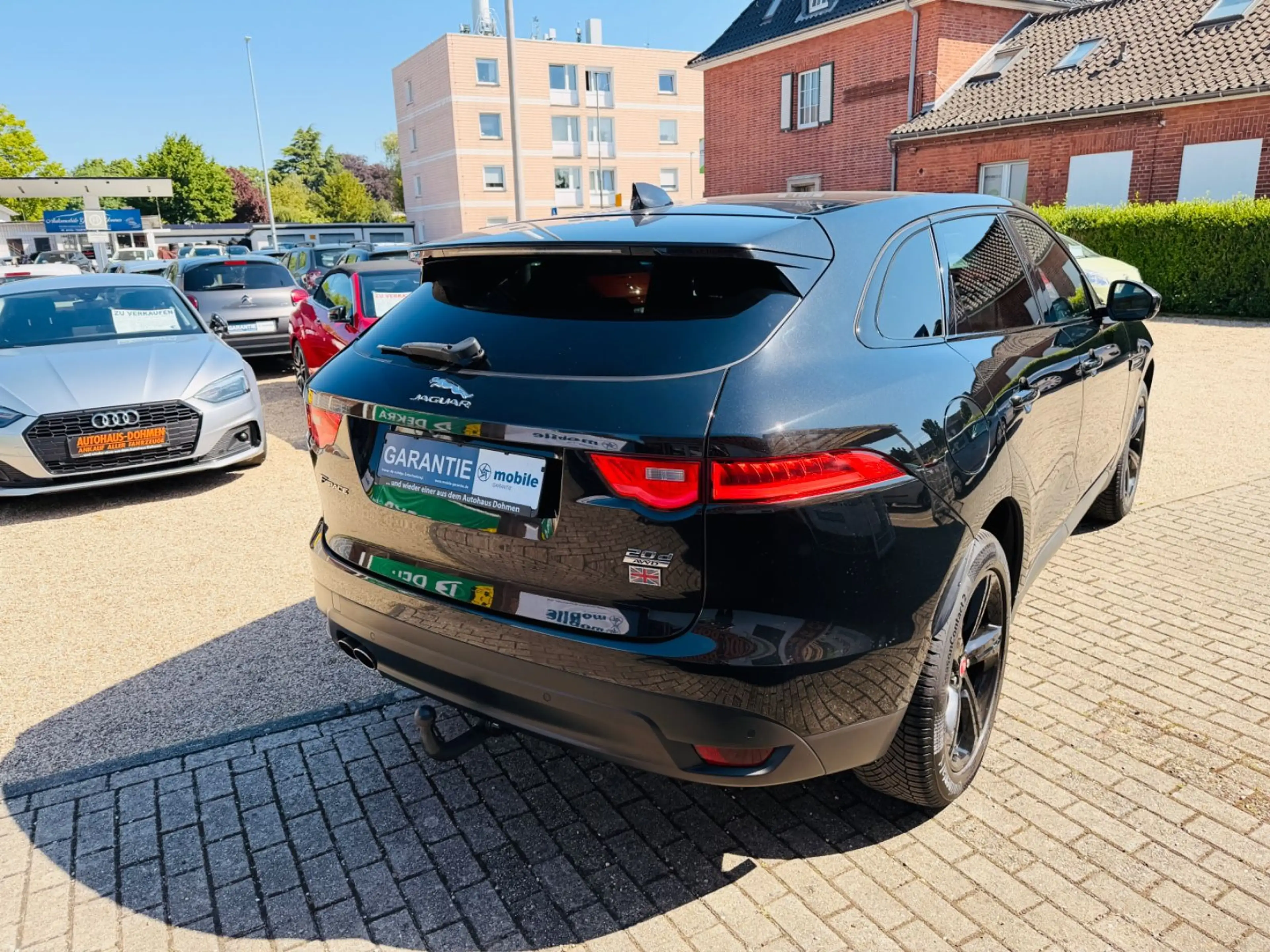 Jaguar F-Pace F-PACE Prestige AWD aus 2 Hand+Tüv NEU — photo 9