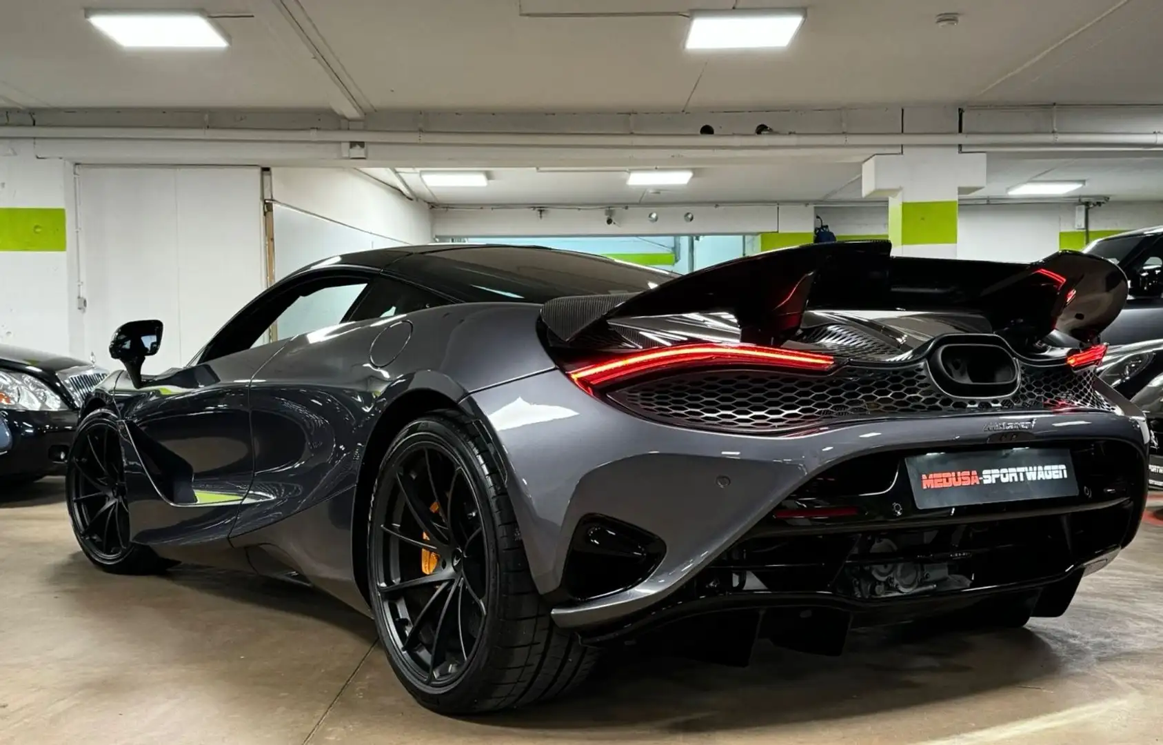 McLaren 750S COUPE MY25 CARBON EXT&INT B&W LIFT FULLOPT! Grigio - 1