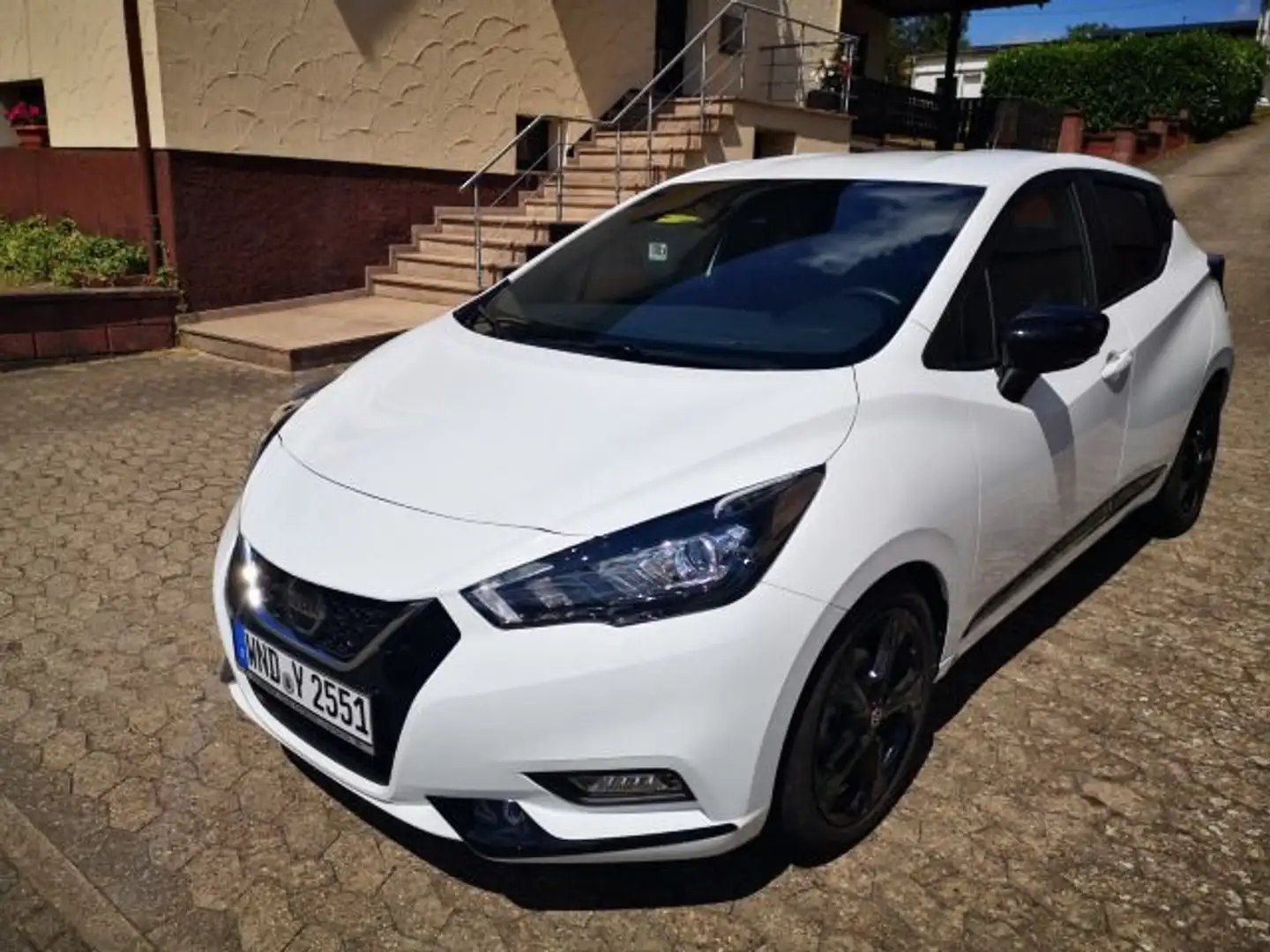 Nissan Micra 1.0 IGT X-tronic N-Sport Nissan Connect Au Weiß - 2