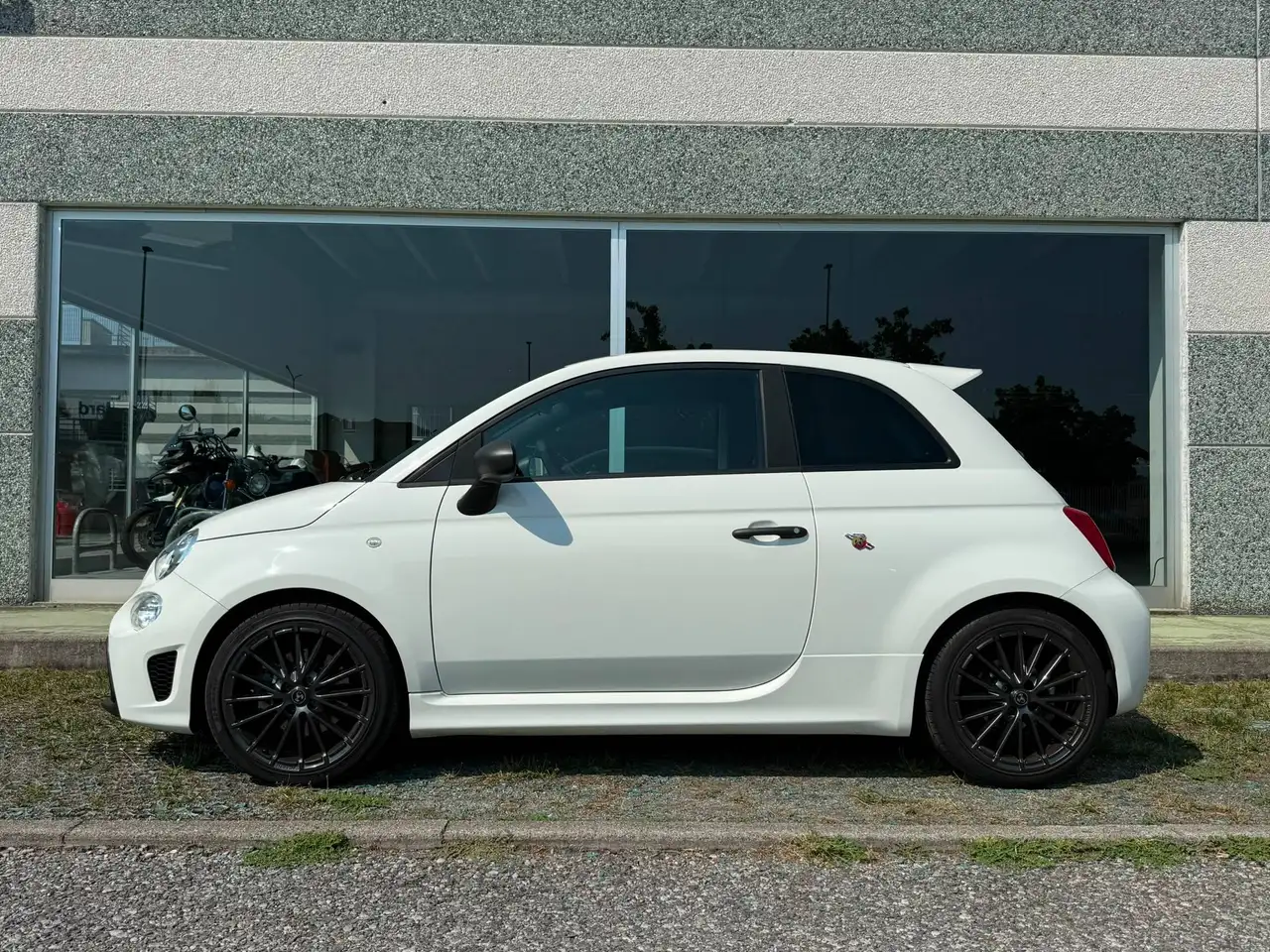 Abarth 595 2023