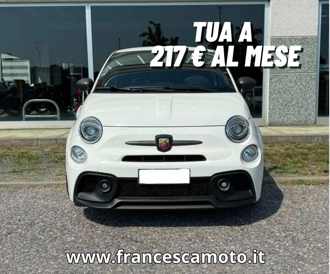 Abarth 595 2023
