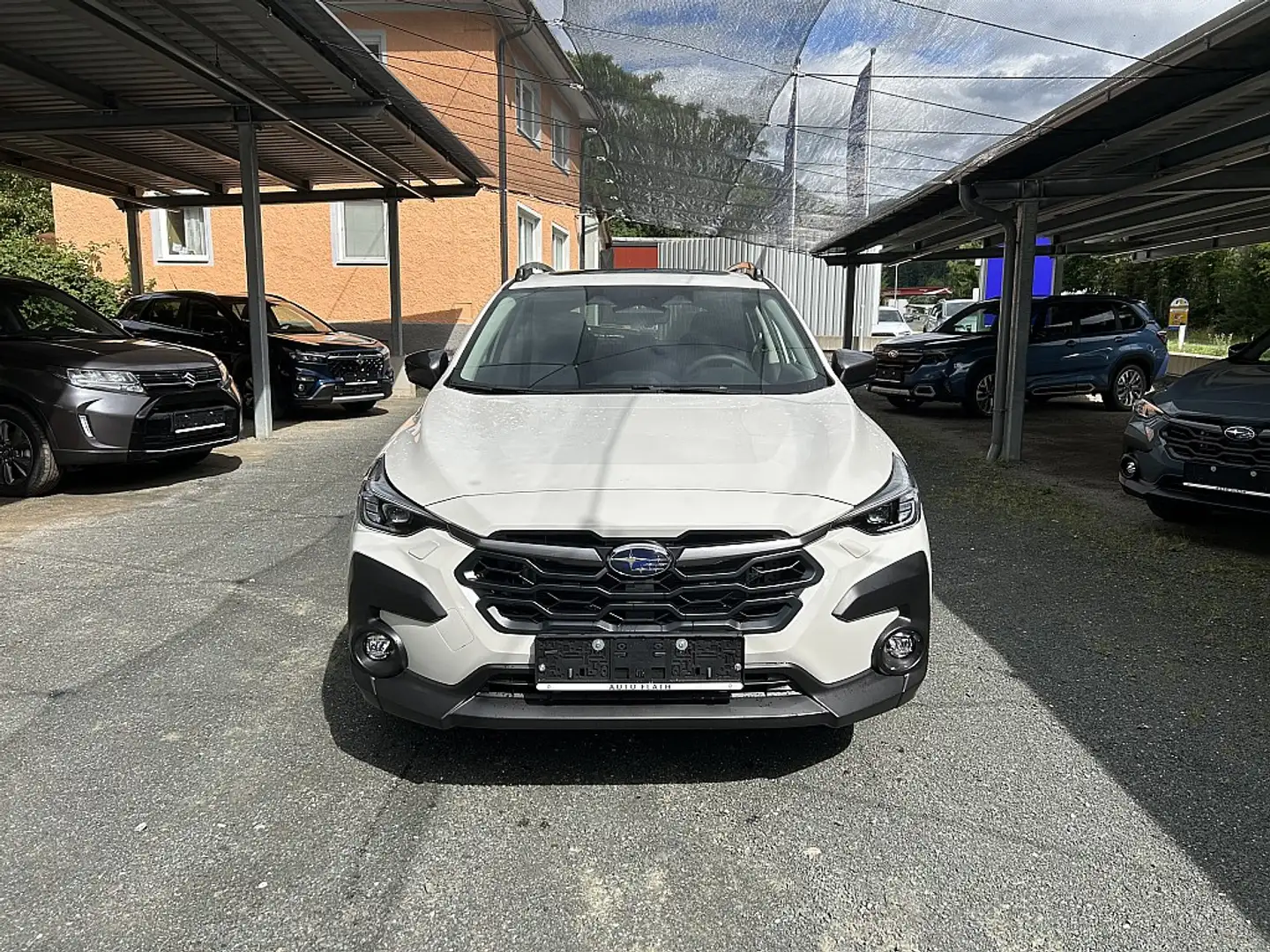 Subaru Crosstrek 2,0i e-Boxer HEV CVT Premium Allrad Aut. Weiß - 2