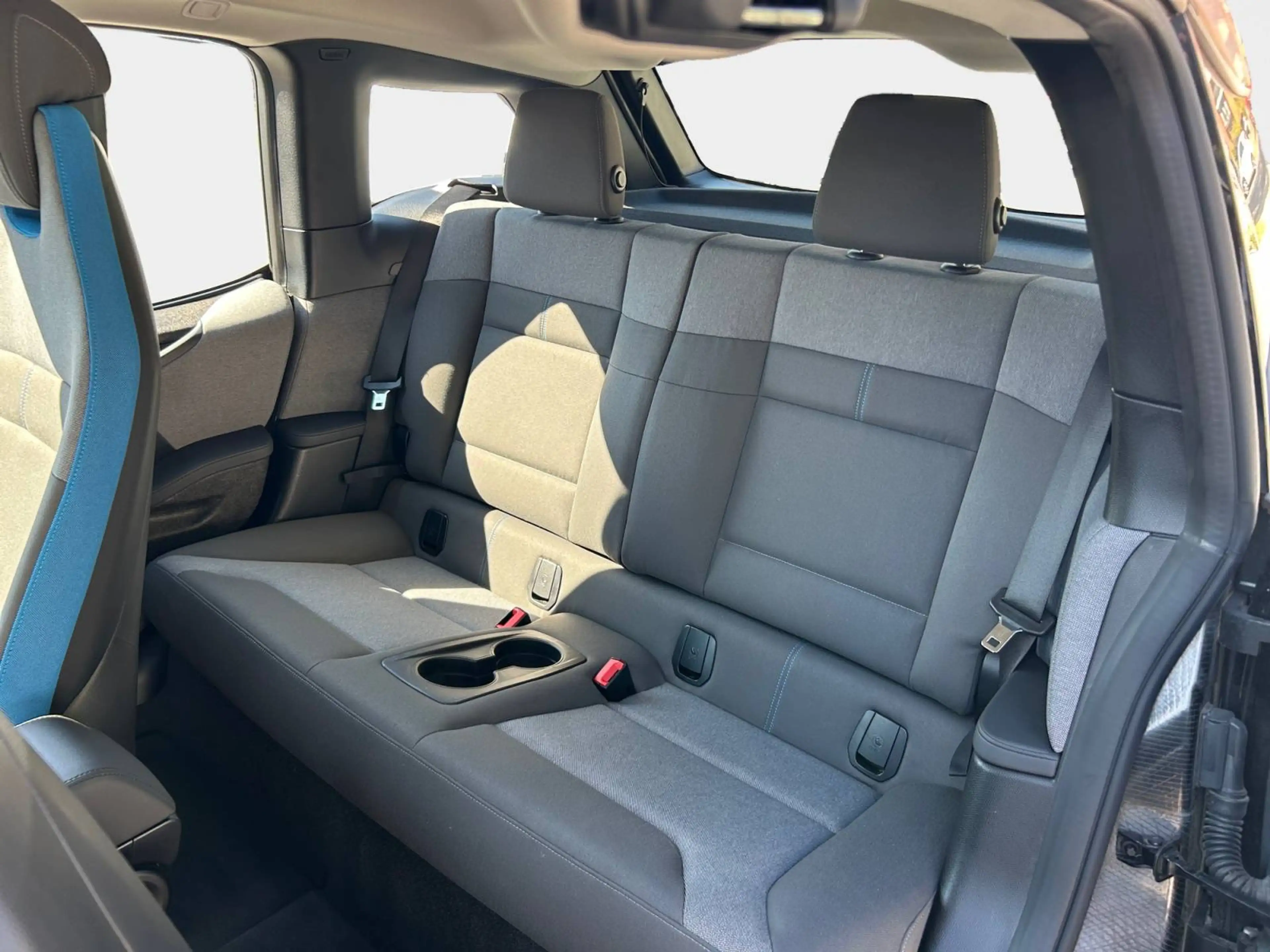 BMW i3 Basis — photo 14