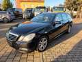 Mercedes-Benz E 250 T-Modell Schwarz - thumbnail 30