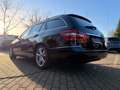 Mercedes-Benz E 250 T-Modell Schwarz - thumbnail 38