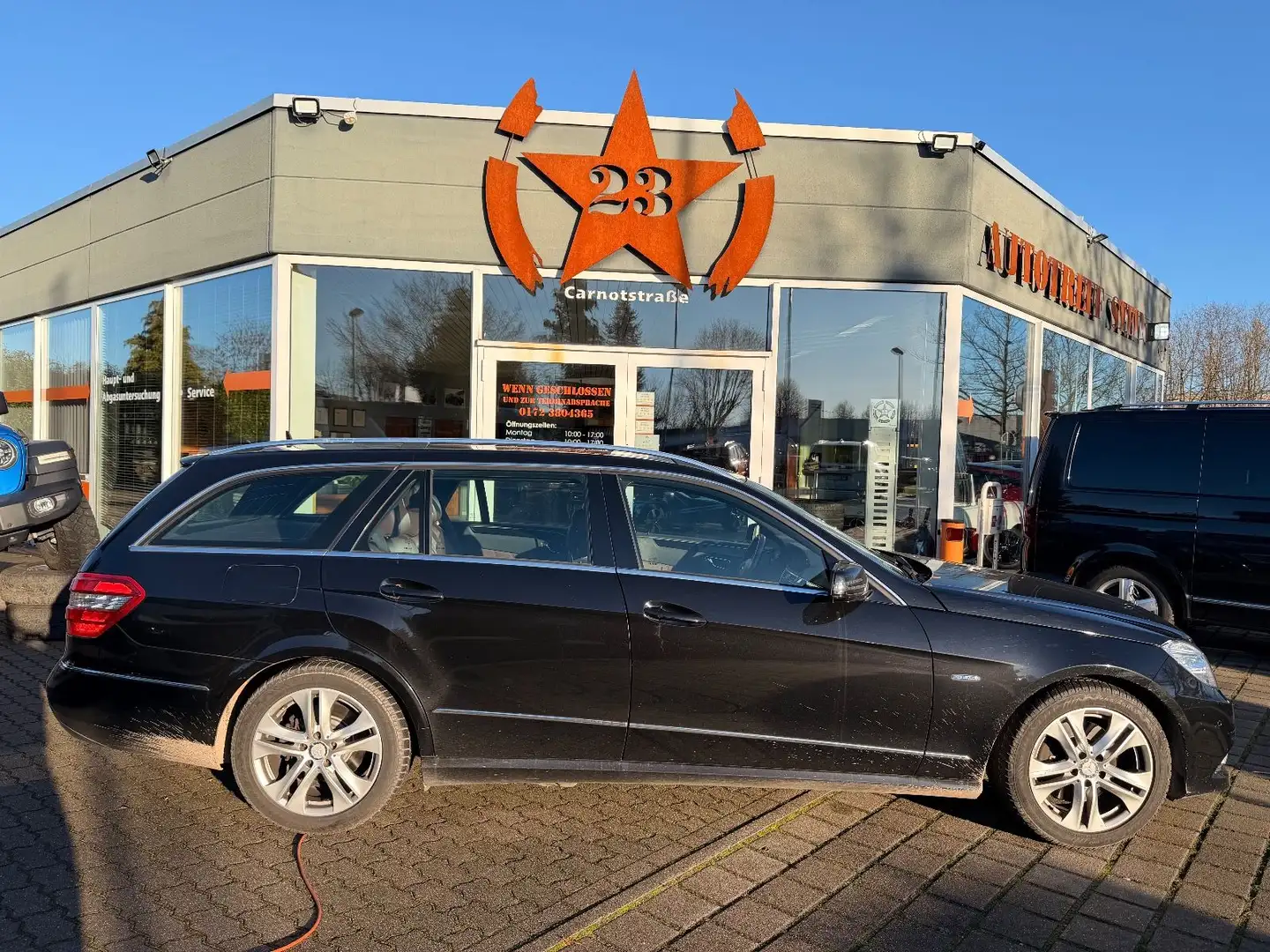 Mercedes-Benz E 250 T-Modell Schwarz - 2
