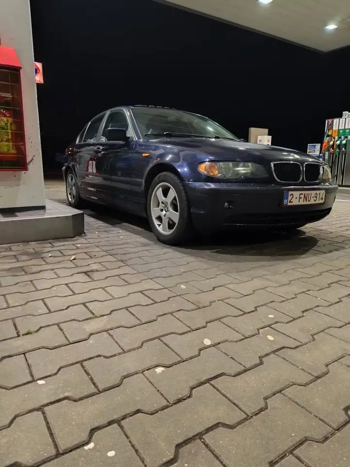BMW 318