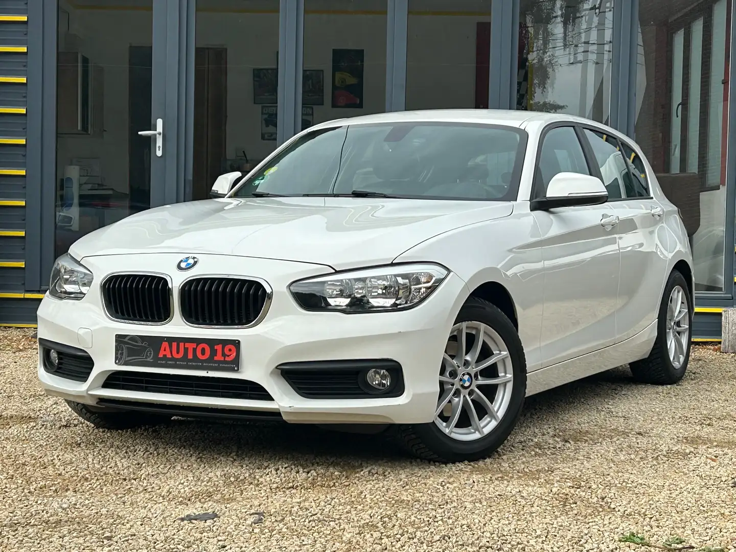 BMW 116 116 dA Blanc - 2