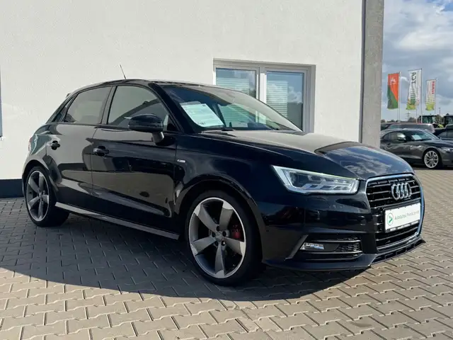 Audi A1 view 2