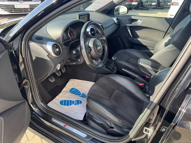Audi A1 view 9