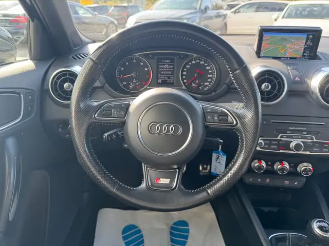 Audi A1 view 12