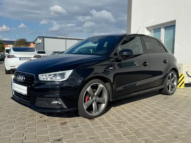 Audi A1 view 3