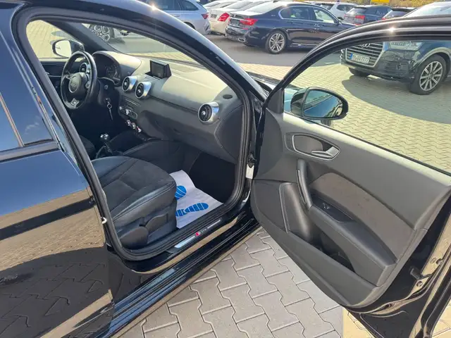 Audi A1 view 16