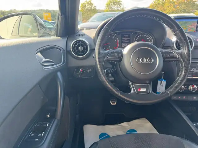 Audi A1 view 13