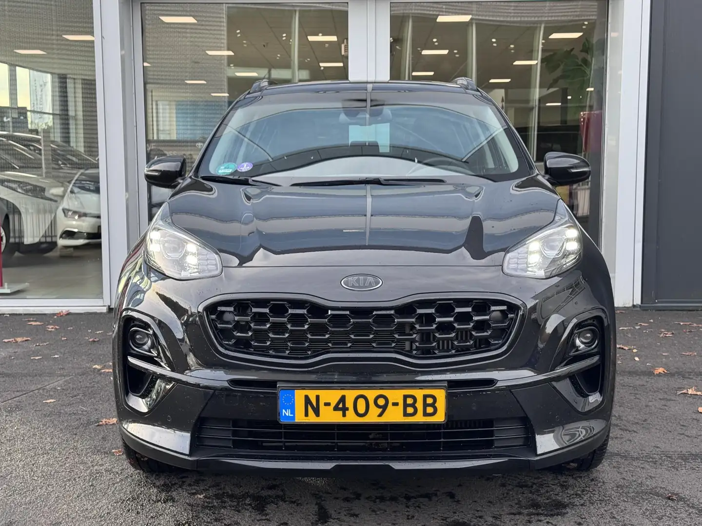 Kia Sportage 1.6 T-GDI Black Edition Schuif-/kanteldak | Trekha Noir - 2