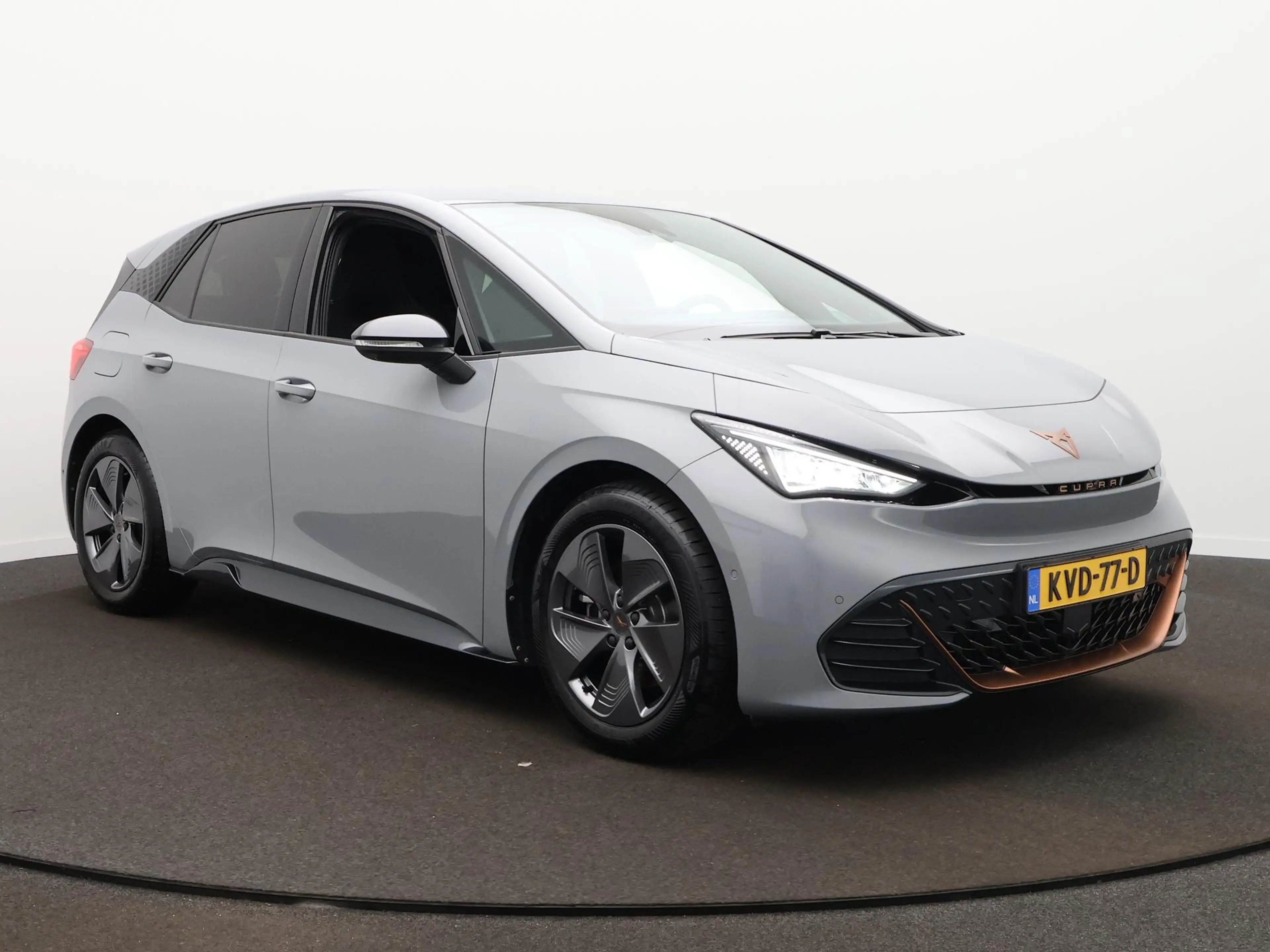 CUPRA Born Impulse 62 kWh Navigatie - Camera - Apple Carplay/ — photo 3