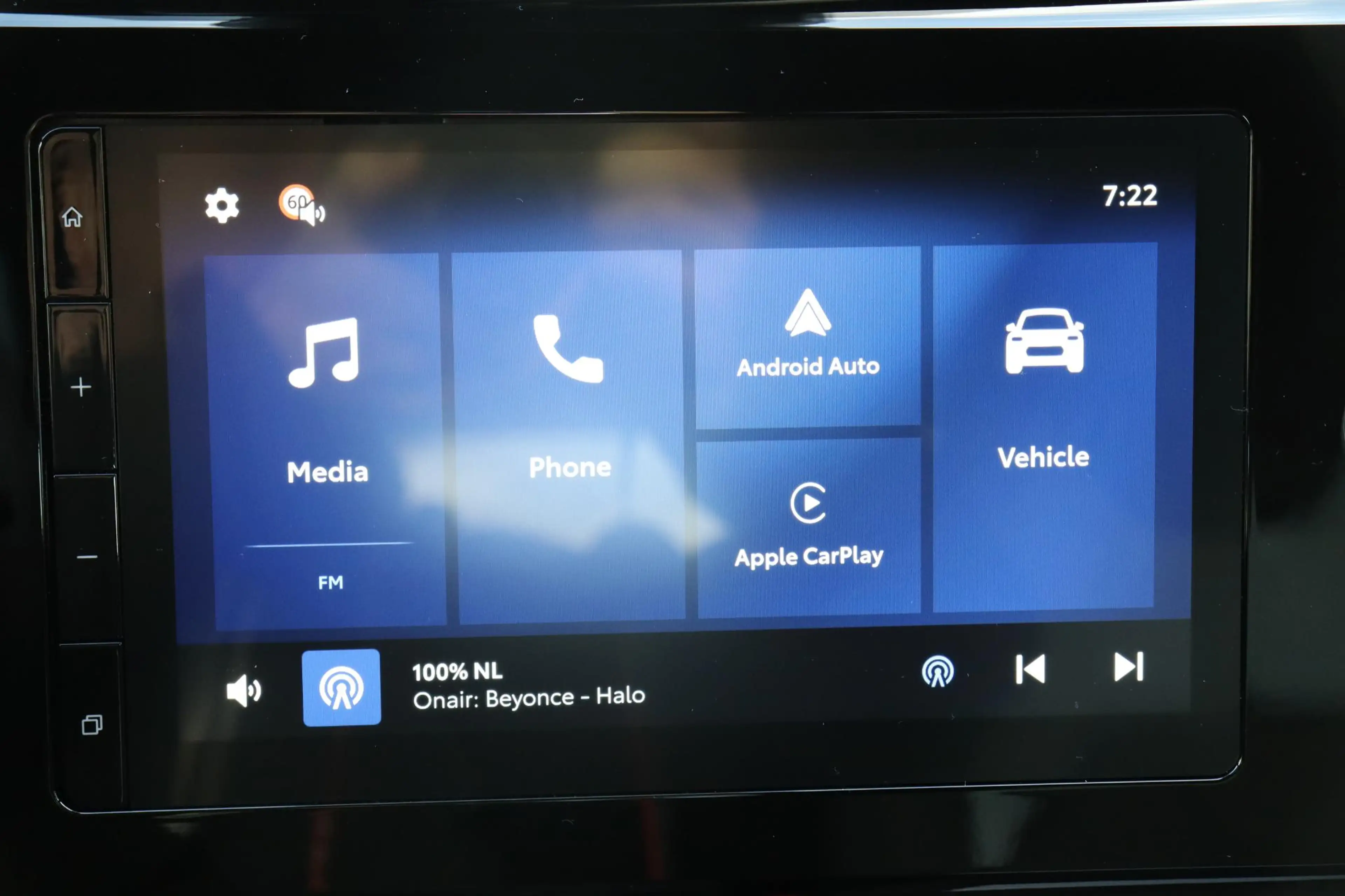 Toyota Aygo X Hybrid 115 play, Nieuw en snel leverbaar Nieuw en — photo 4