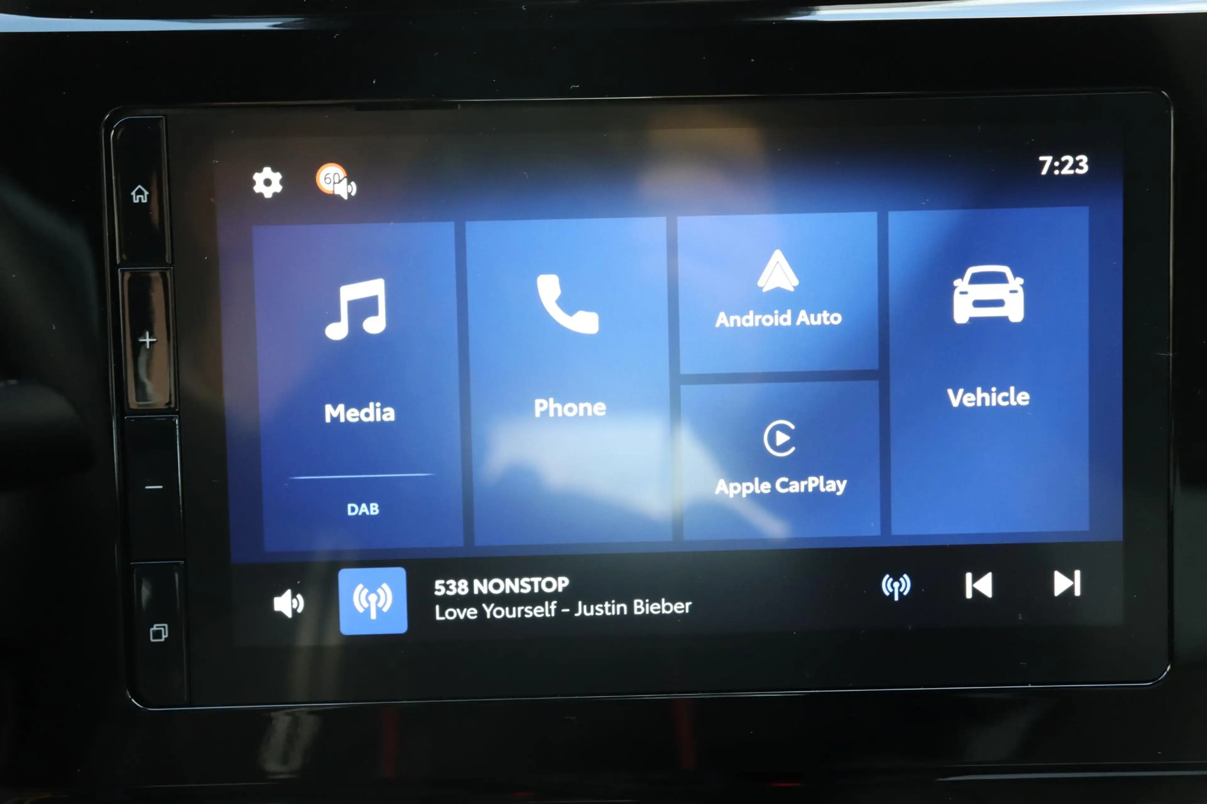 Toyota Aygo X Hybrid 115 play, Nieuw en snel leverbaar Nieuw en — photo 5
