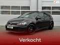 Volkswagen Golf GTI 2.0 TSI Performance / 300PK+ / PANO / JCE / ACC / Zwart - thumbnail 1