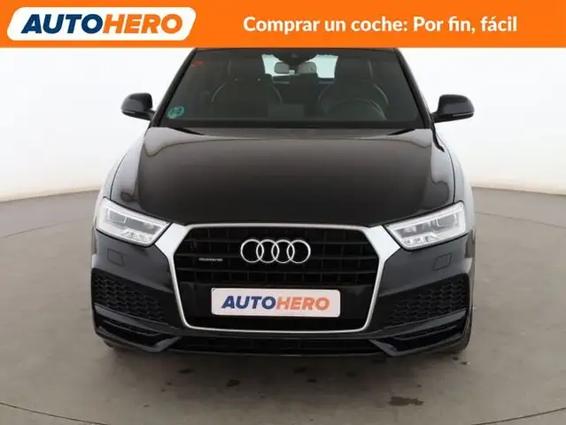 Audi Q3 view 9